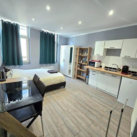 Appartement Hypercentre 301 +Wifi+Independant+ Cuisine Toilette Salle De Bain Privative Valenciennes Exterior photo