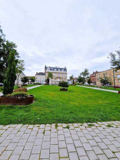 Appartement Hypercentre 301 +Wifi+Independant+ Cuisine Toilette Salle De Bain Privative Valenciennes Exterior photo